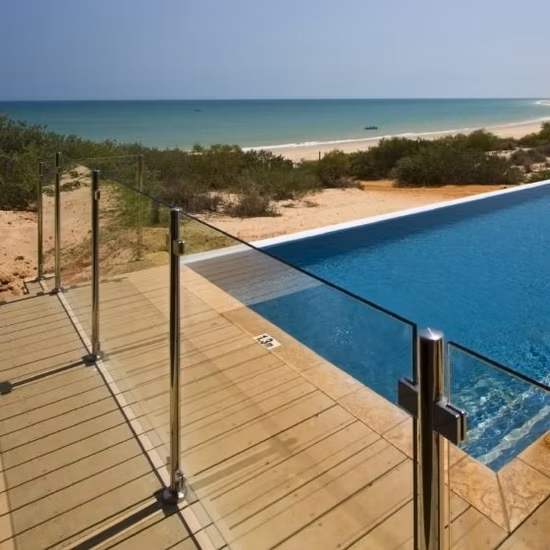 はしご支持用LEDライト付ガラス手すり ステンレスガラス手すり