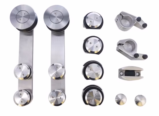 Qian Yan ハーフフレーム ガラス シャワー ドア、中国ハンドル ハードウェア メーカー、ODM、カスタマイズされたクラシック アルミニウム手すりシステム