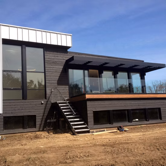 1.5Kn フレームレス アルミニウム ガラス手すり調節可能な U プロファイル ガラス手すり